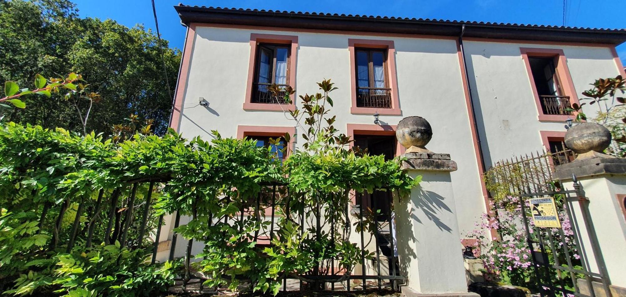 La Casona De La Vega Junto A Onís Εξωτερικό φωτογραφία
